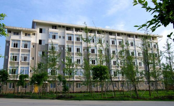 桂林理工大學(xué)博文管理學(xué)院是幾本怎么樣？公辦還是民辦？學(xué)費(fèi)和環(huán)境如何？