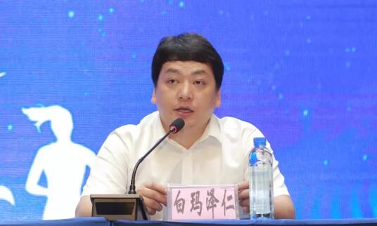 白瑪澤仁簡歷：河池市東蘭縣委副書記、縣長白瑪澤仁，曾任百色市團(tuán)委書記、田東縣委副書記