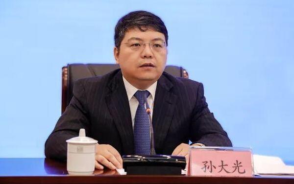 孫大光簡歷：陜西省委常委、宣傳部部長孫大光，曾任廣西黨委常委、宣傳部部長，南寧市長，崇左市長