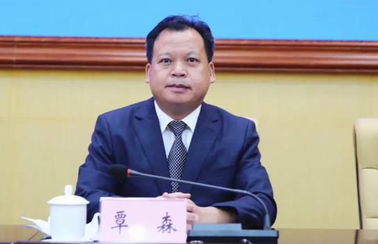 覃森簡(jiǎn)歷：防城港市殘聯(lián)理事長(zhǎng)覃森接受審查調(diào)查，曾任防城港市商務(wù)局局長(zhǎng)，上思縣委副書記、縣長(zhǎng)